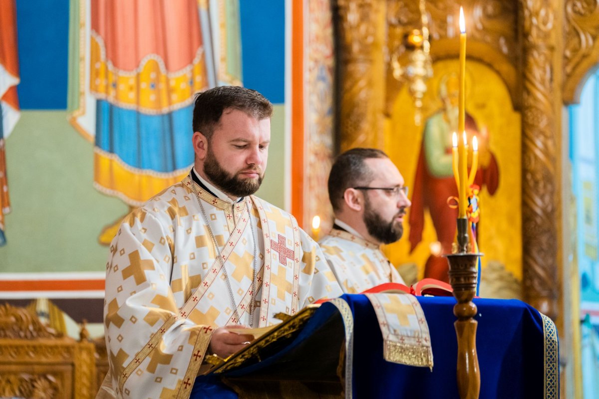 Hirotonii la Mănăstirea „Sfântul Ioan cel Nou” din Suceava 203966