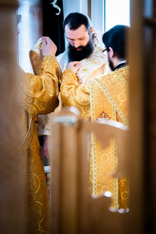 Binecuvântare la Mănăstirea „Acoperământul Maicii Domnului”-Siminicea 204102