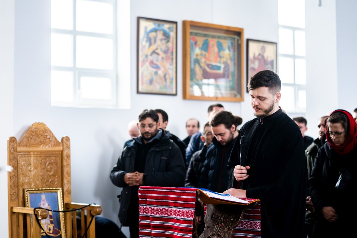 Binecuvântare la Mănăstirea „Acoperământul Maicii Domnului”-Siminicea 204105