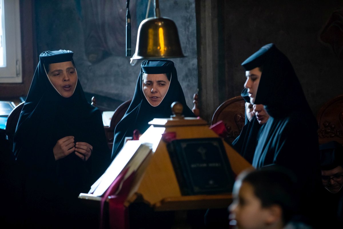 Slujbă de pomenire pentru romii trecuți la Domnul în robie, lagăre și deportări 204023