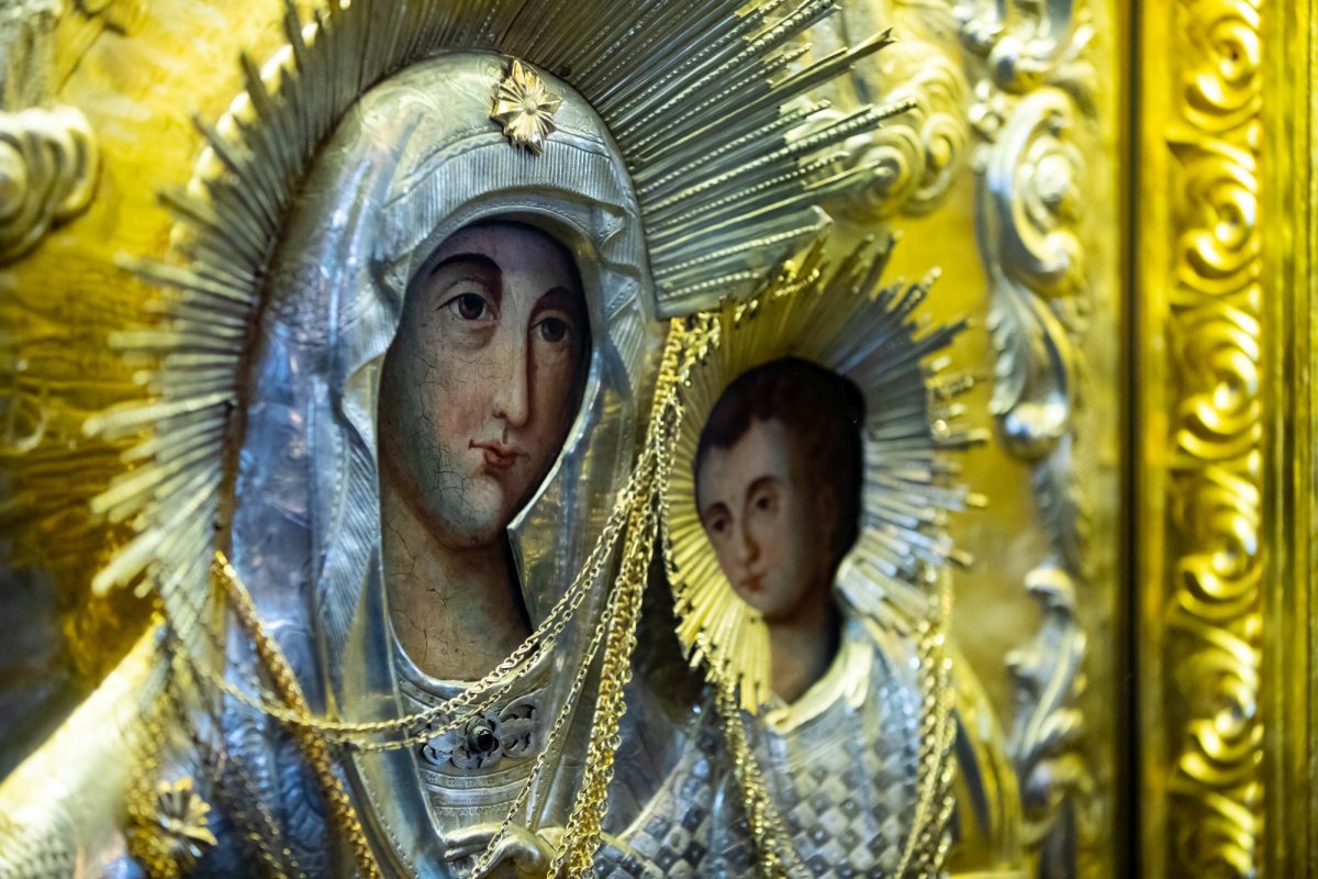 Slujbă de pomenire pentru romii trecuți la Domnul în robie, lagăre și deportări 204024