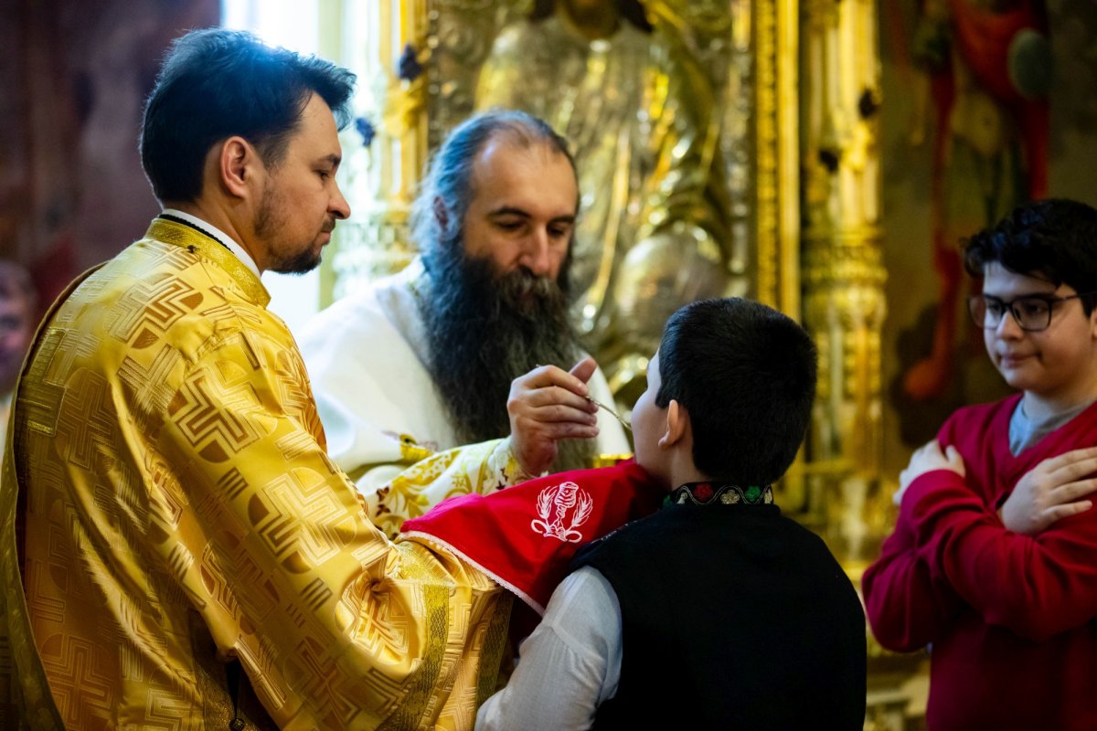 Slujbă de pomenire pentru romii trecuți la Domnul în robie, lagăre și deportări 204027