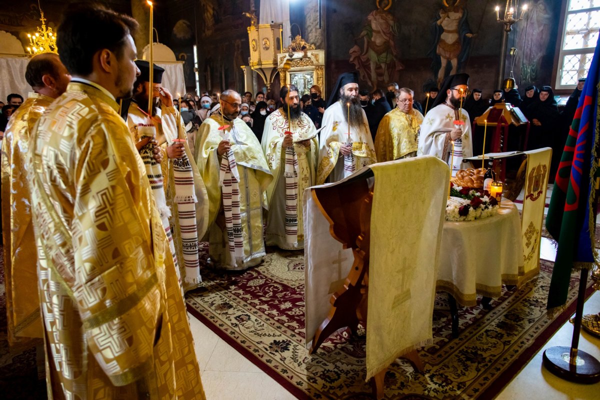 Slujbă de pomenire pentru romii trecuți la Domnul în robie, lagăre și deportări 204047