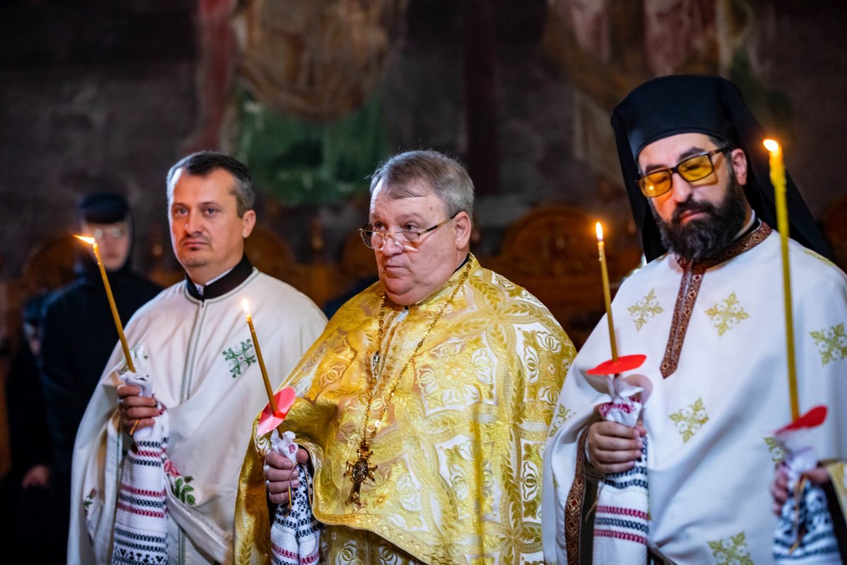 Slujbă de pomenire pentru romii trecuți la Domnul în robie, lagăre și deportări 204072