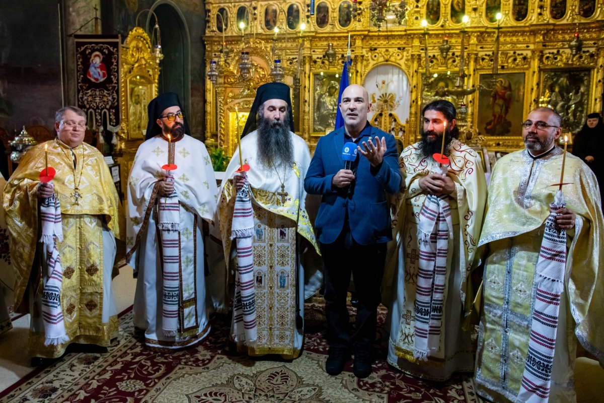 Slujbă de pomenire pentru romii trecuți la Domnul în robie, lagăre și deportări 204079