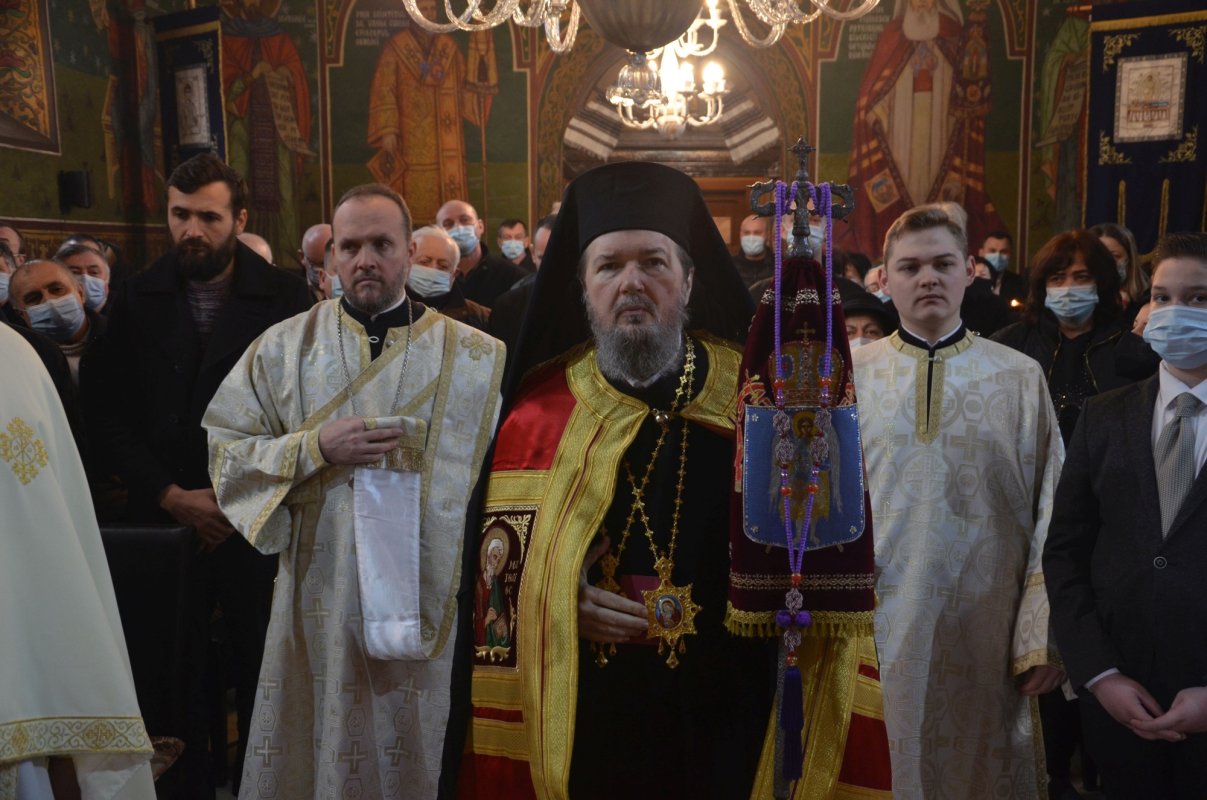 Hirotonie de preot şi diacon în Episcopia Oradiei 204240