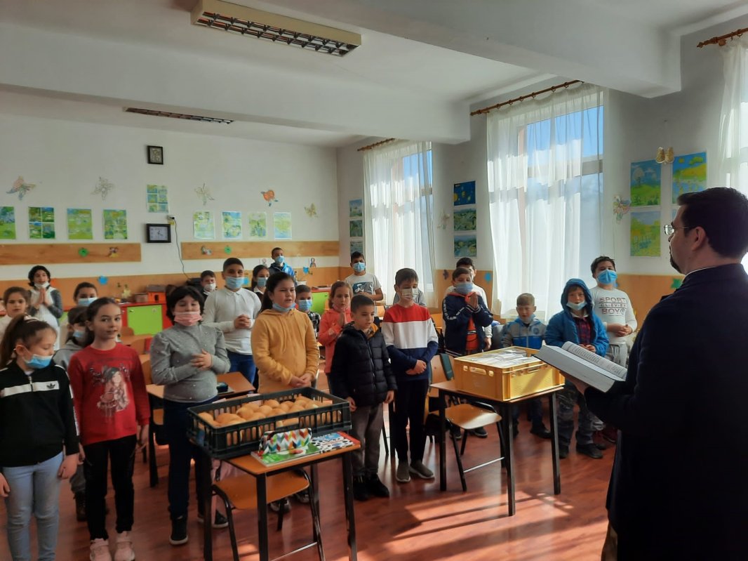Proiect cu program after-school în parohia ilfoveană Sudiți 204264