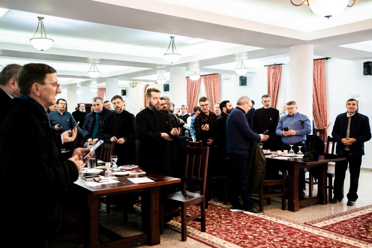 Întâlnire a reprezentanților Asociaţiei „Oastea Domnului” la Suceava 204354