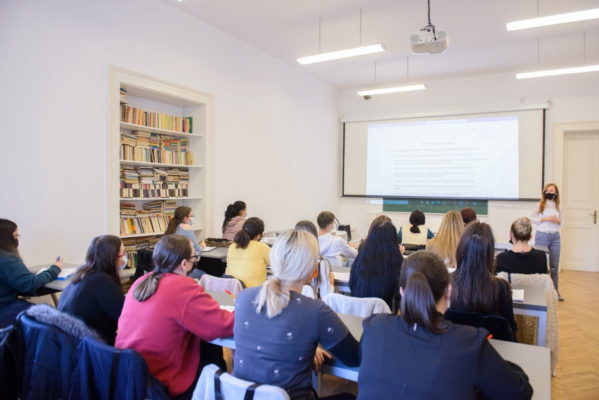 Cursuri gratuite de pregătire pentru bacalaureat 204373