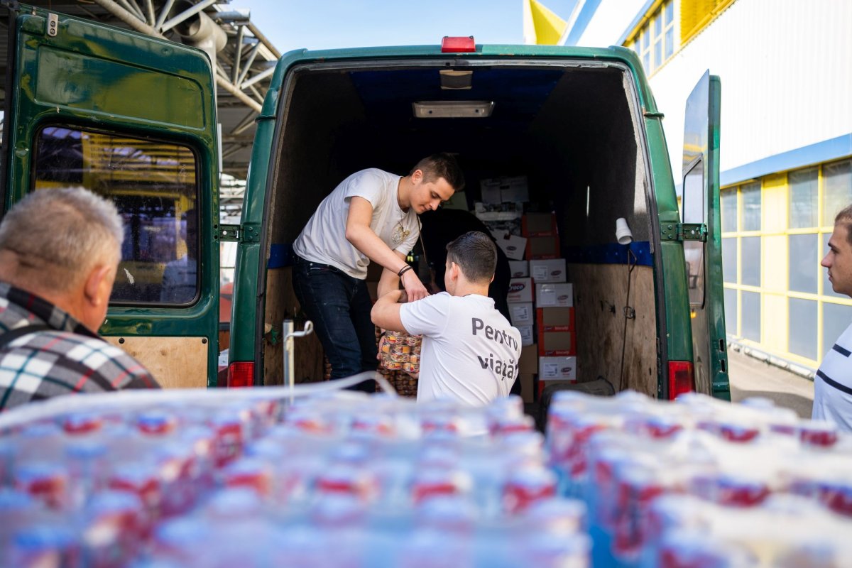Alimente, asistență spirituală, locuri de cazare pentru ucraineni în Arhiepiscopia Sucevei și Rădăuților  204567