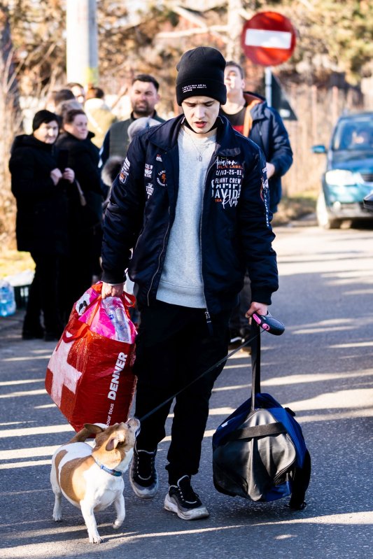 Alimente, asistență spirituală, locuri de cazare pentru ucraineni în Arhiepiscopia Sucevei și Rădăuților  204583