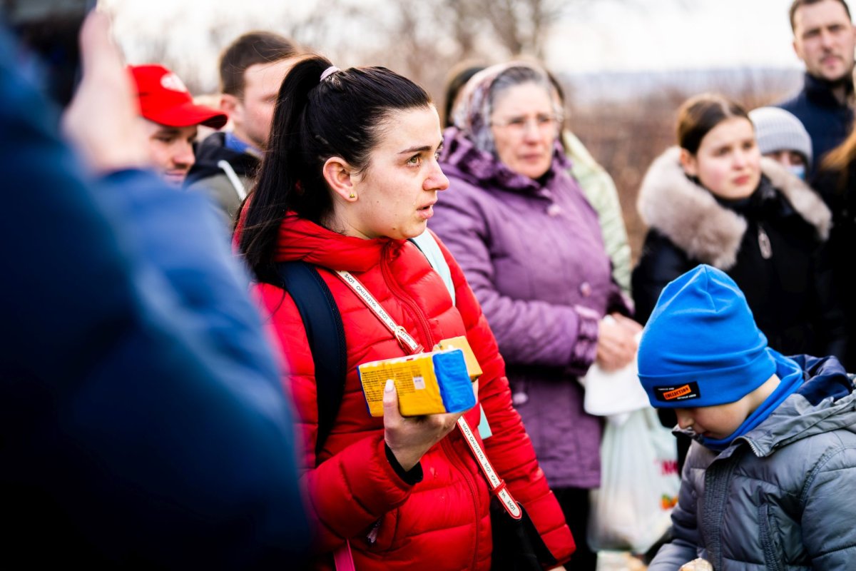Alimente, asistență spirituală, locuri de cazare pentru ucraineni în Arhiepiscopia Sucevei și Rădăuților  204597