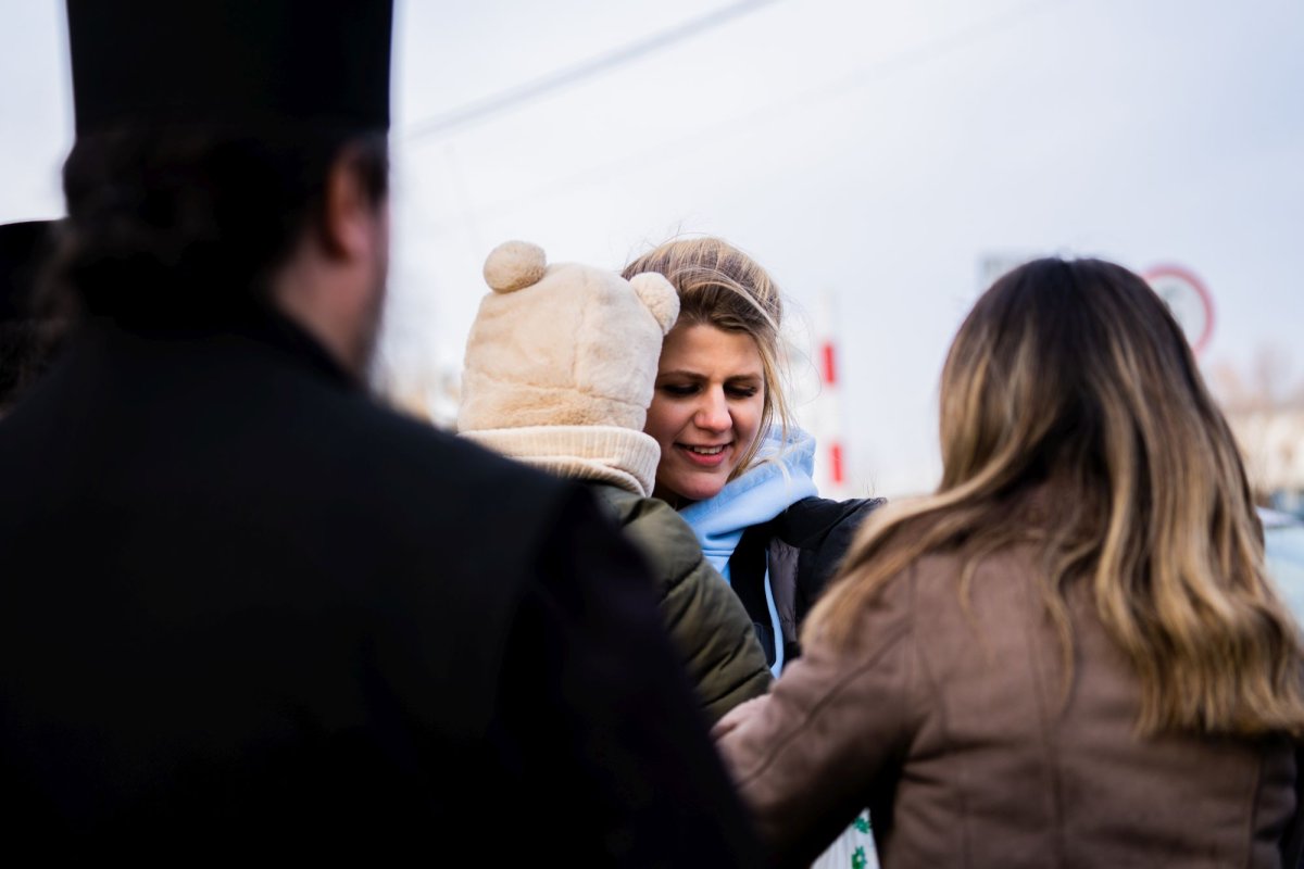 Alimente, asistență spirituală, locuri de cazare pentru ucraineni în Arhiepiscopia Sucevei și Rădăuților  204612