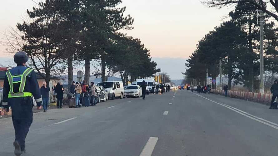 Sprijin oferit de Arhiepiscopia Sucevei și Rădăuților cetățenilor ucraineni, refugiați în România 204513