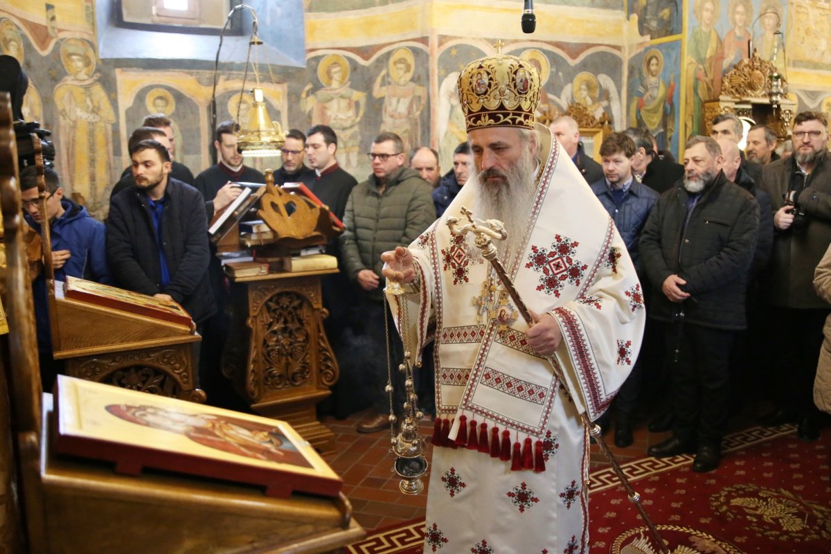 Apel la rugăciune și milostenie făcut de Mitropolitul Moldovei și Bucovinei 204714