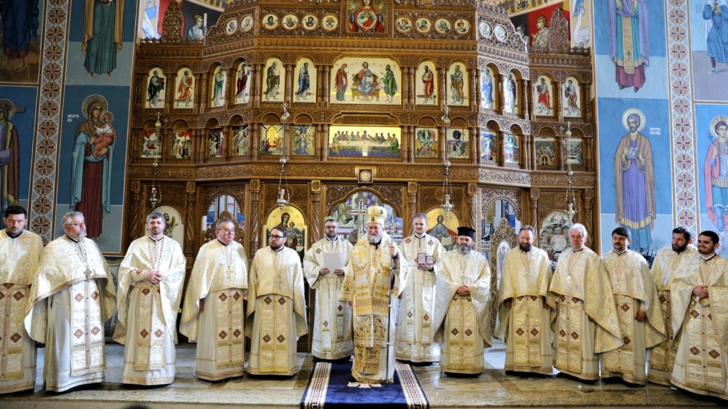 „Ne rugăm Bunului Dumnezeu să înceteze glasul armelor” 204728