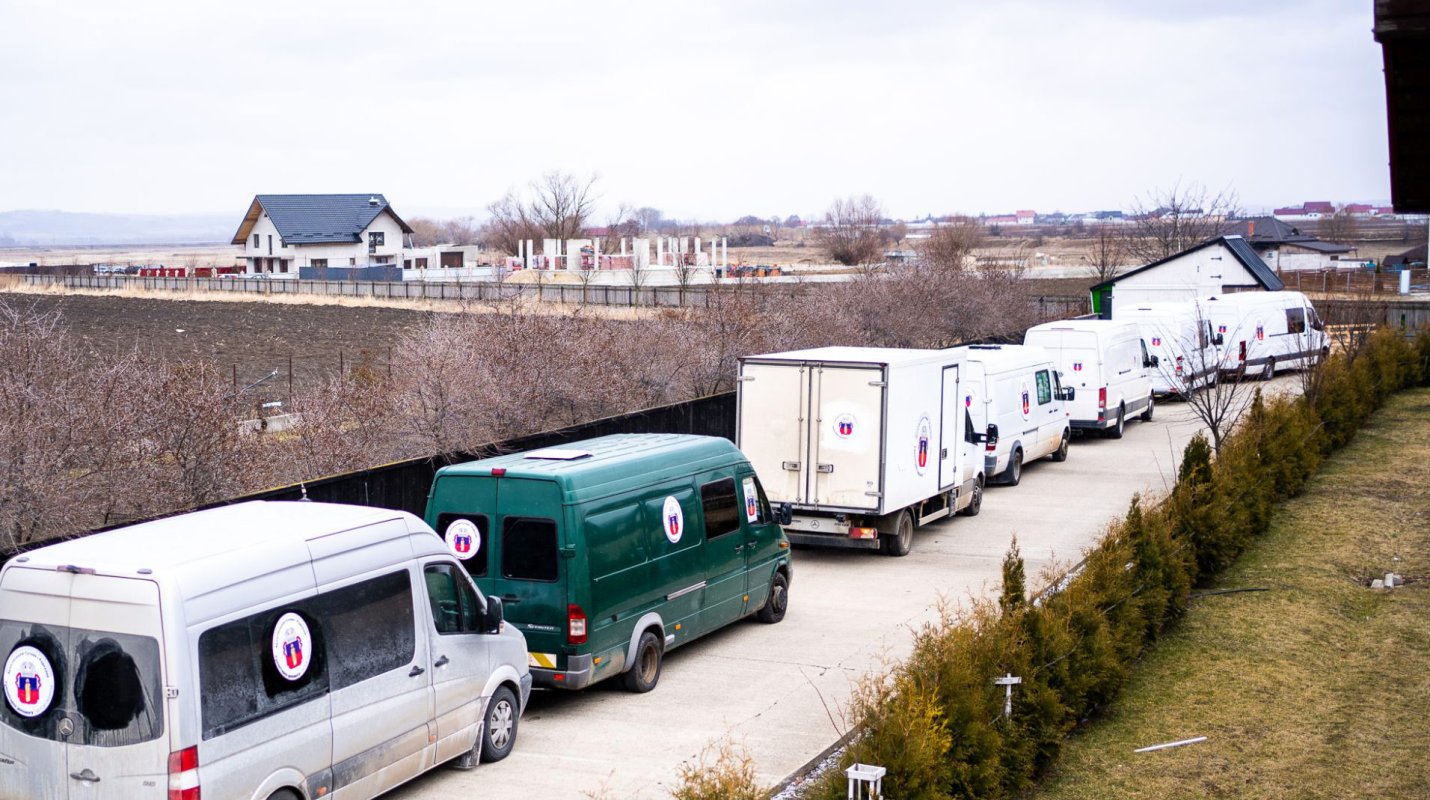 Noi transporturi cu ajutoare ale Arhiepiscopiei Sucevei și Rădăuților 205042
