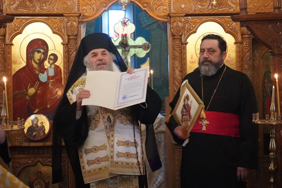 Noi protopopi pentru protoieriile Însurăței și Făurei din județul Brăila 205316