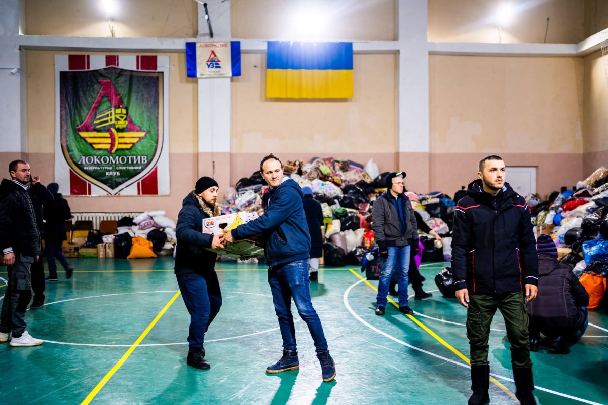 Un nou convoi umanitar a fost trimis către Ucraina 205372