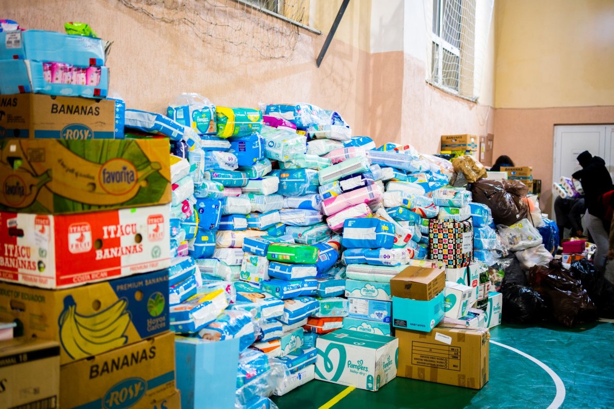 Un nou convoi umanitar a fost trimis către Ucraina 205373