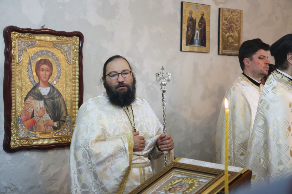 Sfințire de centru social în parohia ieșeană Frunziș 205396