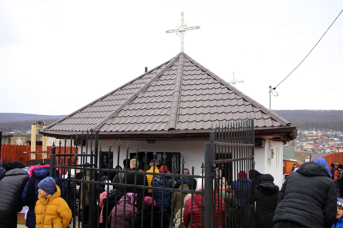 Sfințire de centru social în parohia ieșeană Frunziș 205402