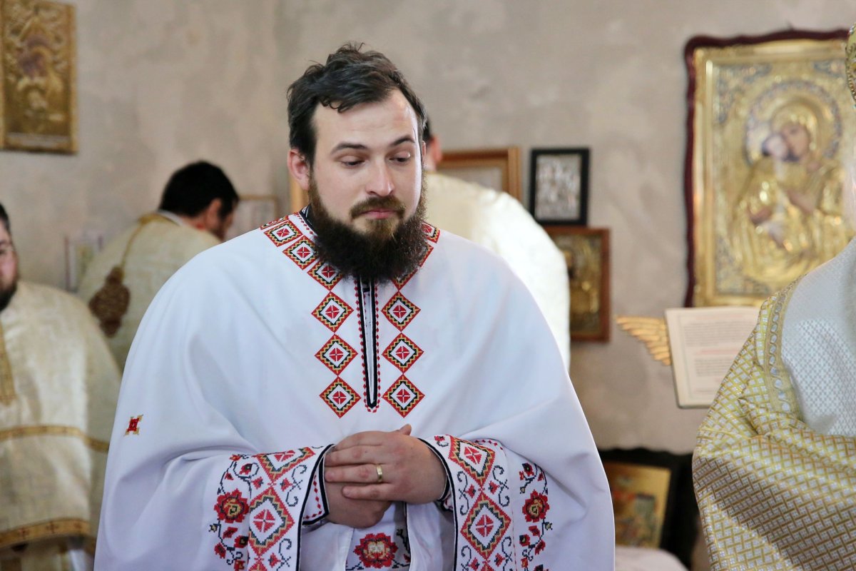 Sfințire de centru social în parohia ieșeană Frunziș 205404