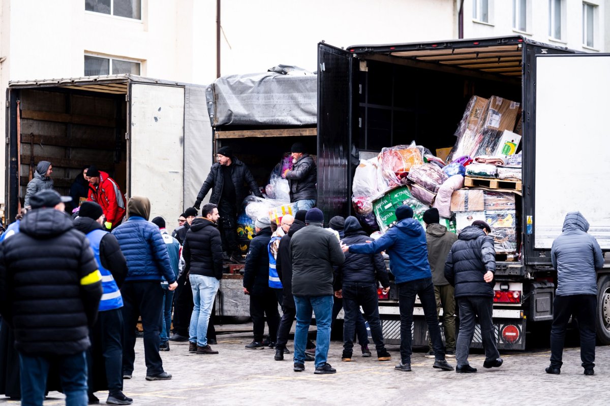 Arhiepiscopia Sucevei și Rădăuților continuă să vină în ajutorul cetățenilor ucraineni 205433