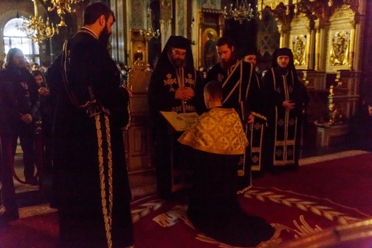 „Să fim cu gândul și cu toată lucrarea noastră uniți cu Dumnezeu” 205570