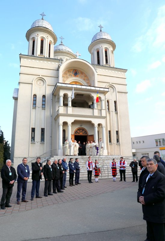 Sfânta Liturghie la Biserica „Soborul Sfinţilor 12 Apostoli” din Baia Mare 205504
