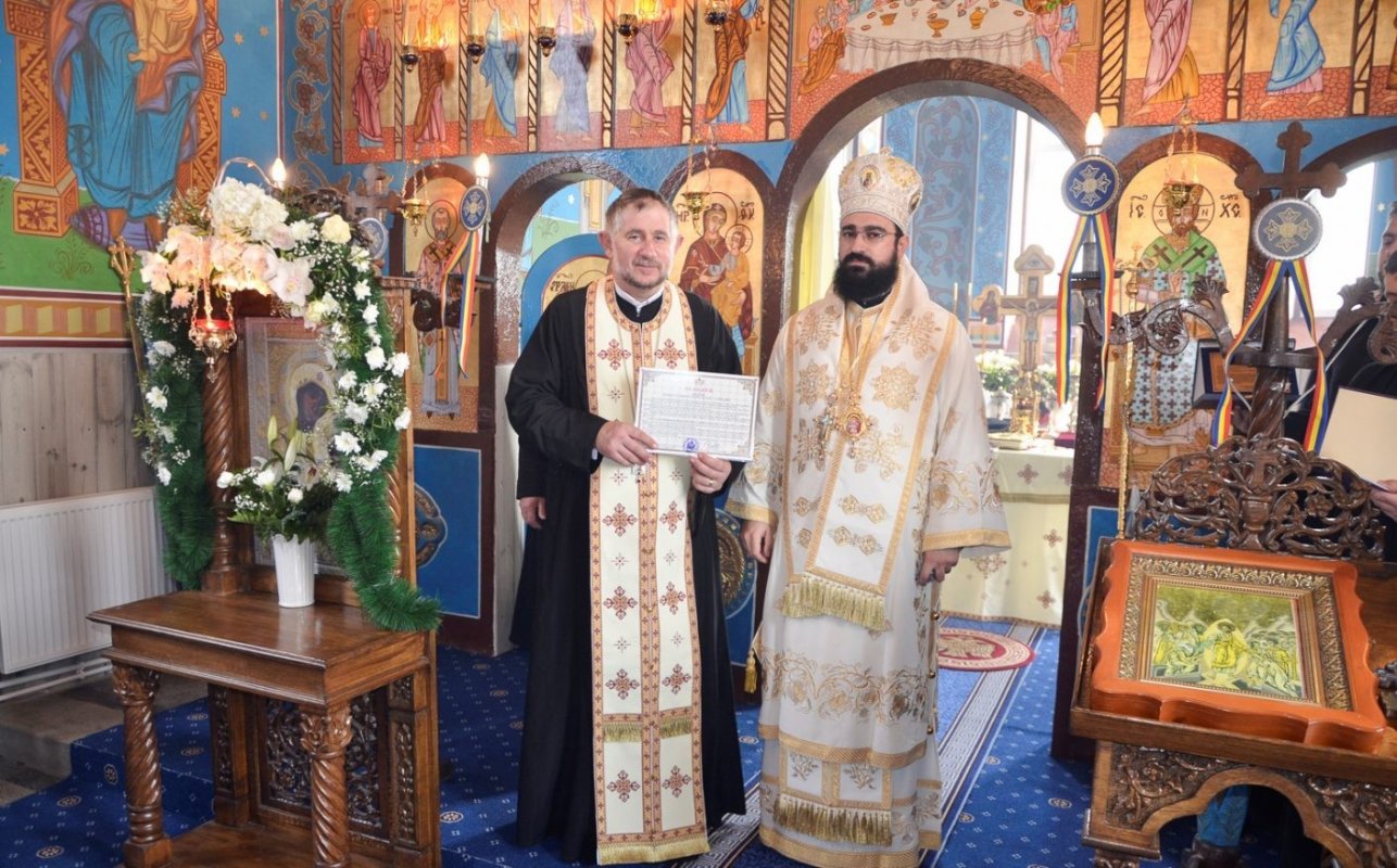 Târnosire la biserica din Târnăvița, Protopopiatul Deva 205638