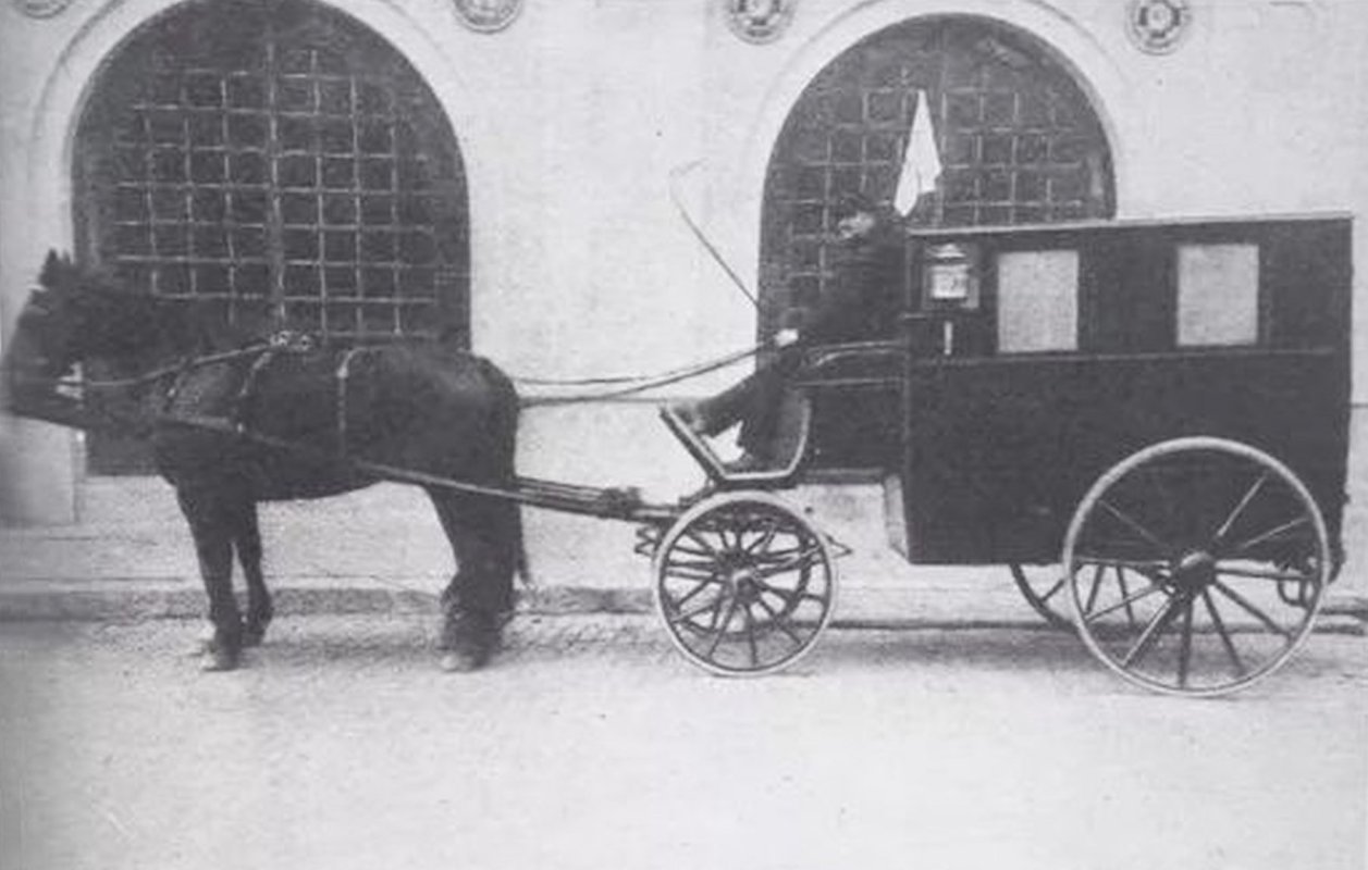 În 1906, Salvarea venea cu trăsura  206022