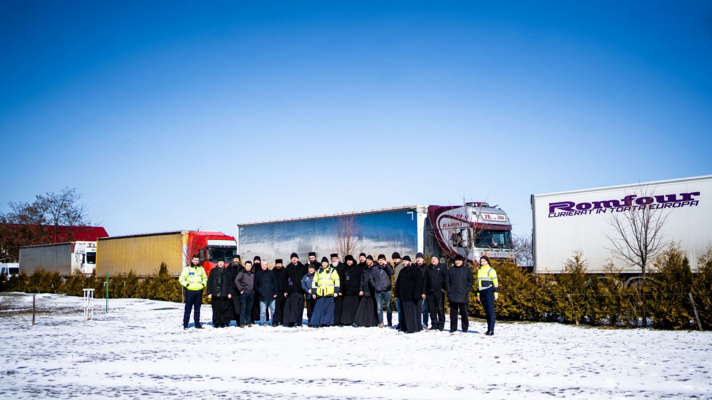 Un nou convoi umanitar din Arhiepiscopia Sucevei și Rădăuților a ajuns la Cernăuți 206201