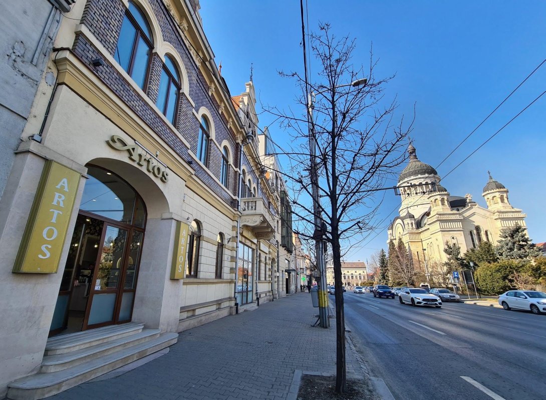 Inaugurarea magazinului de prescuri, produse de panificație și patiserie „Artos“  206513