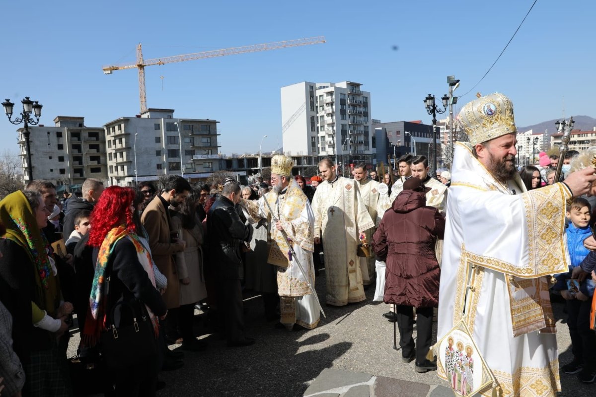 Procesiune la Catedrala din Baia Mare în Duminica Ortodoxiei 206506