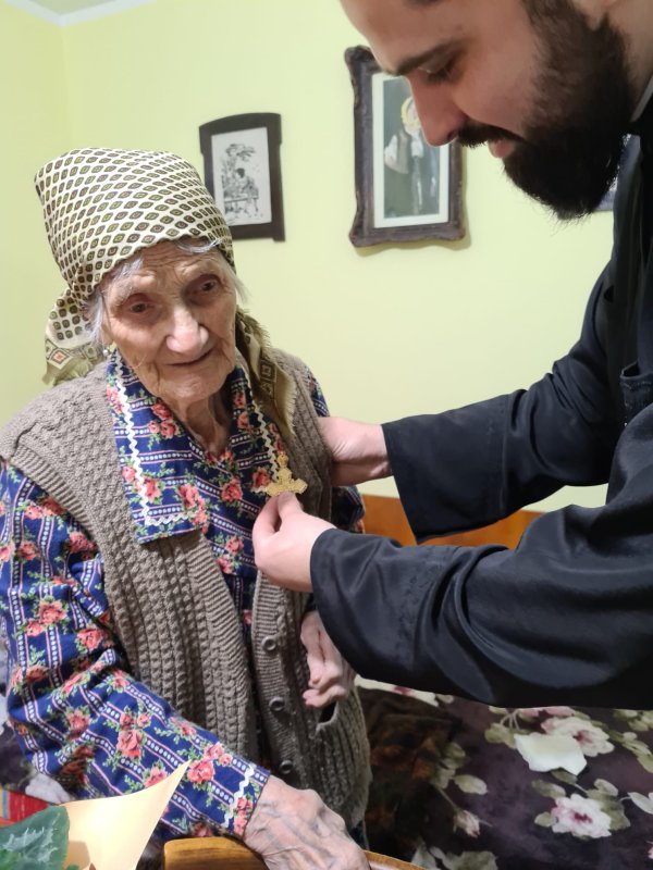 „Crucea Bucovinei” pentru trei fii duhovnicești ai Arhiepiscopiei Sucevei și Rădăuților 206639