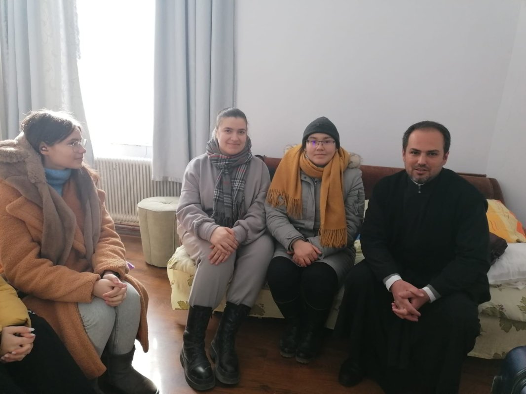 Ajutor pentru refugiaţi la Biserica Cuţitul de Argint 206894
