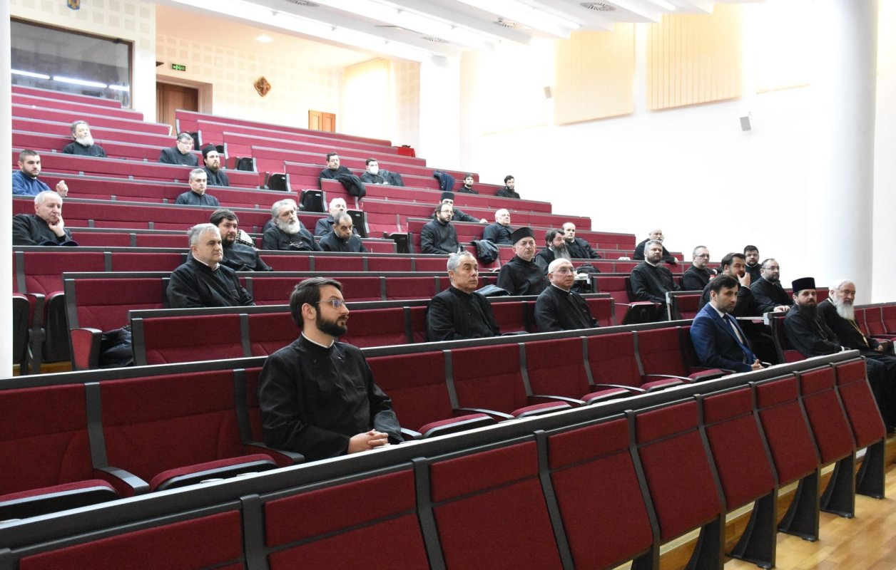 Întâlnirea preoţilor de caritate din Arhiepiscopia Vadului, Feleacului şi Clujului 206876