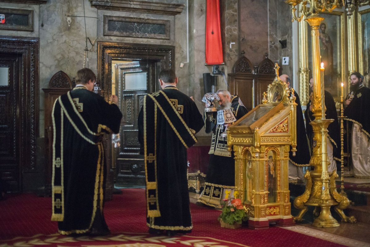 Slujire arhierească la Catedrala Mitropolitană din Iași 206925