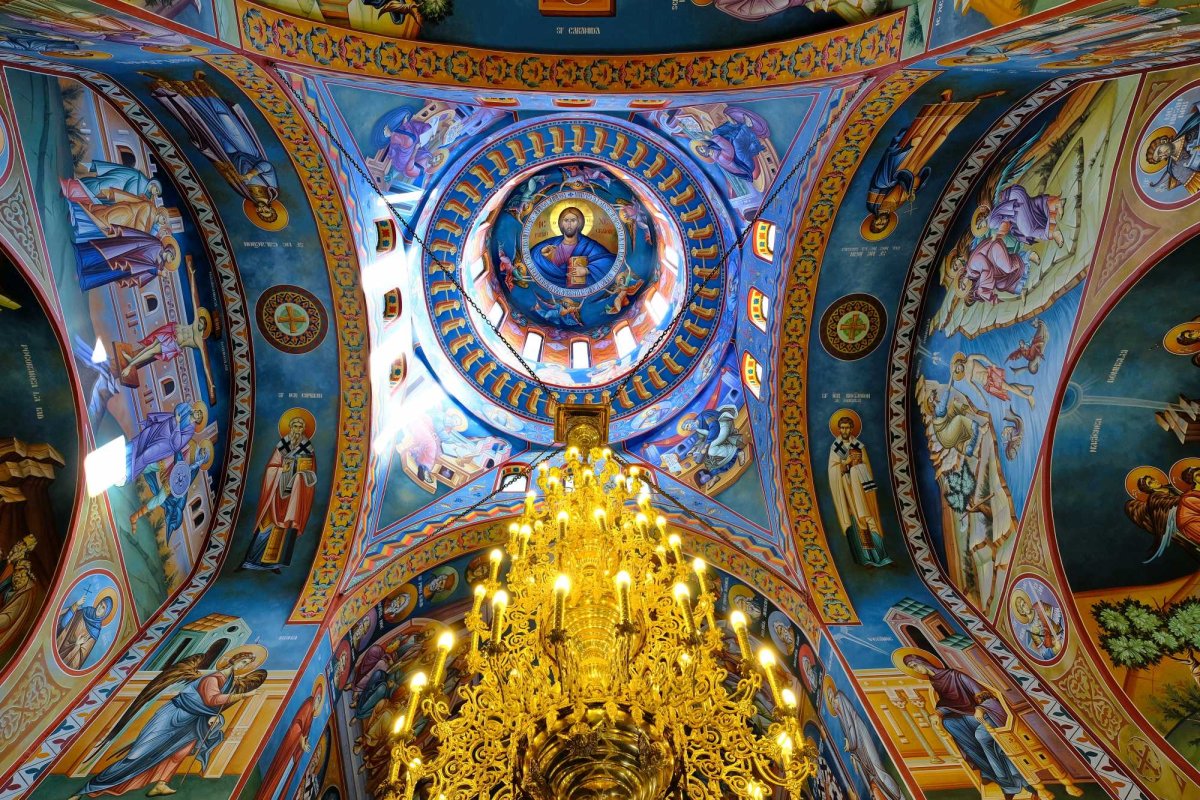 Postul, timp al virtuţilor 207005