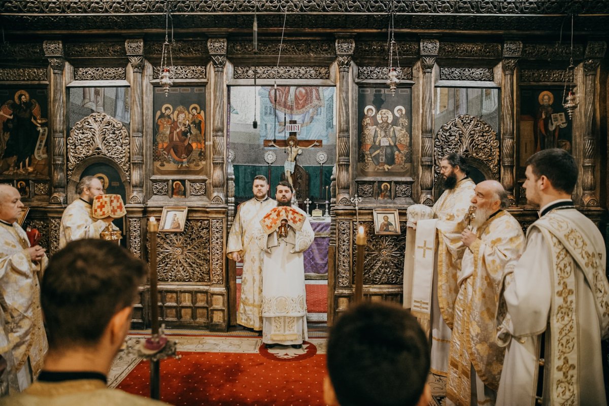 Îndemn la rugăciune la Catedrala Mitropolitană clujeană 207139