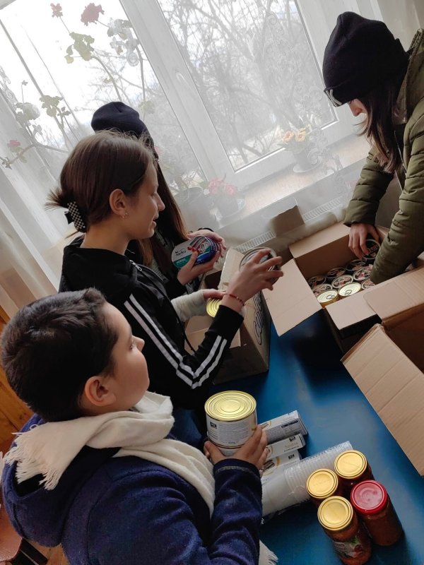 „Datorită dumneavoastră  eu cred în Dumnezeu” 207351