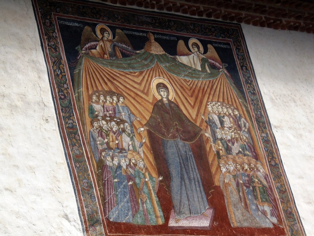 Mănăstirea Polovragi, locul unde rugăciunea mângâie cerul 207340