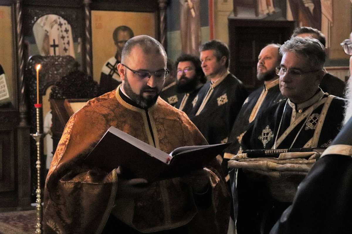 Slujire la capela Facultății de Teologie Ortodoxă din Cluj‑Napoca 207379