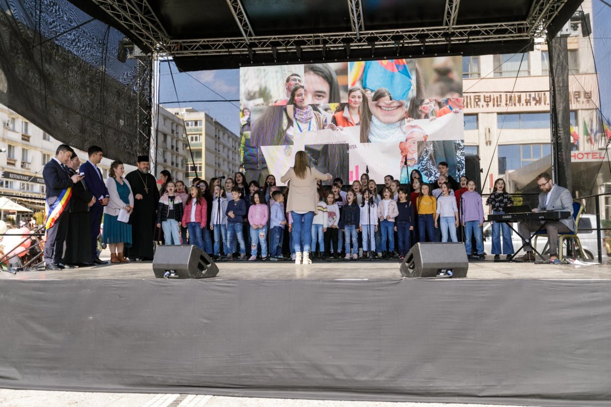 O mie de persoane la „Marșul pentru viață” organizat în Iași 207753