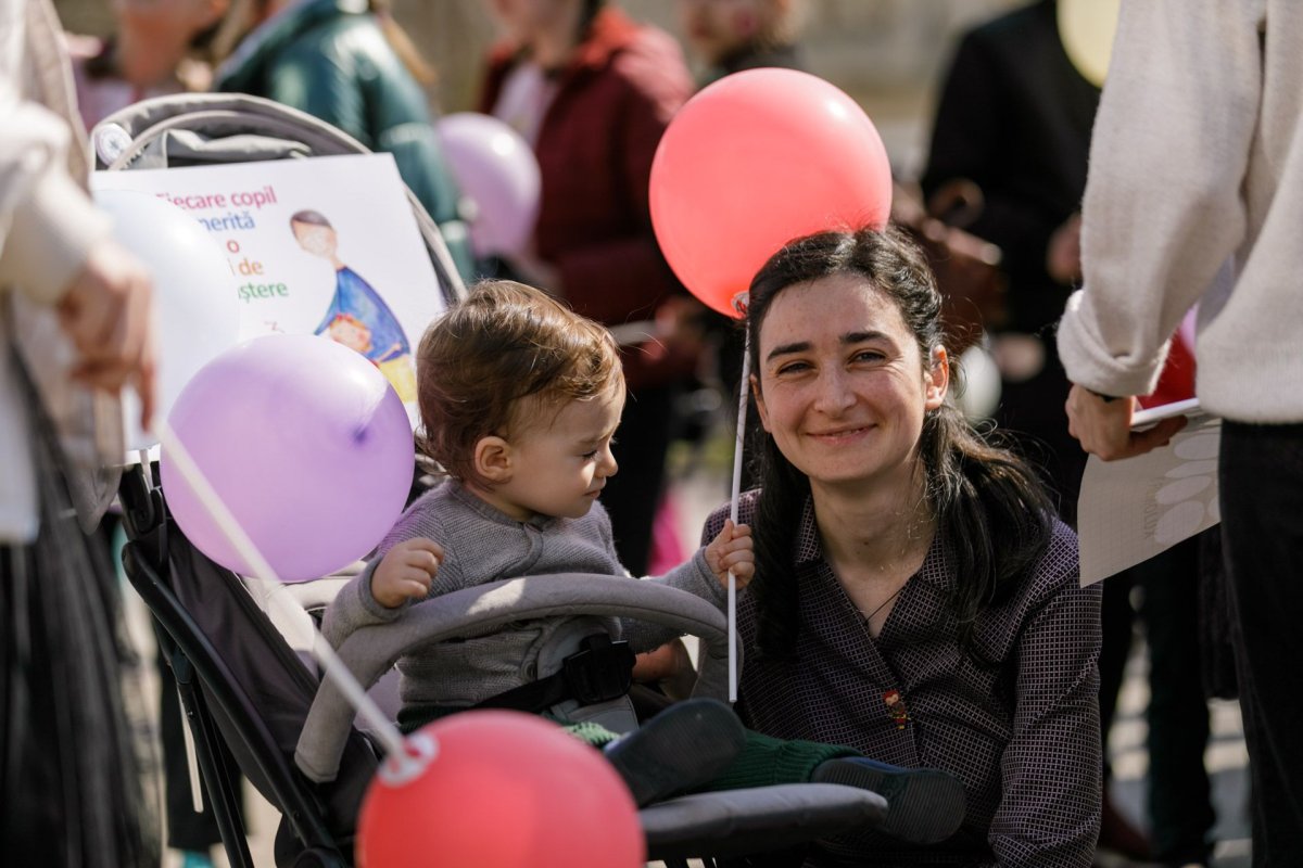 O mie de persoane la „Marșul pentru viață” organizat în Iași 207756