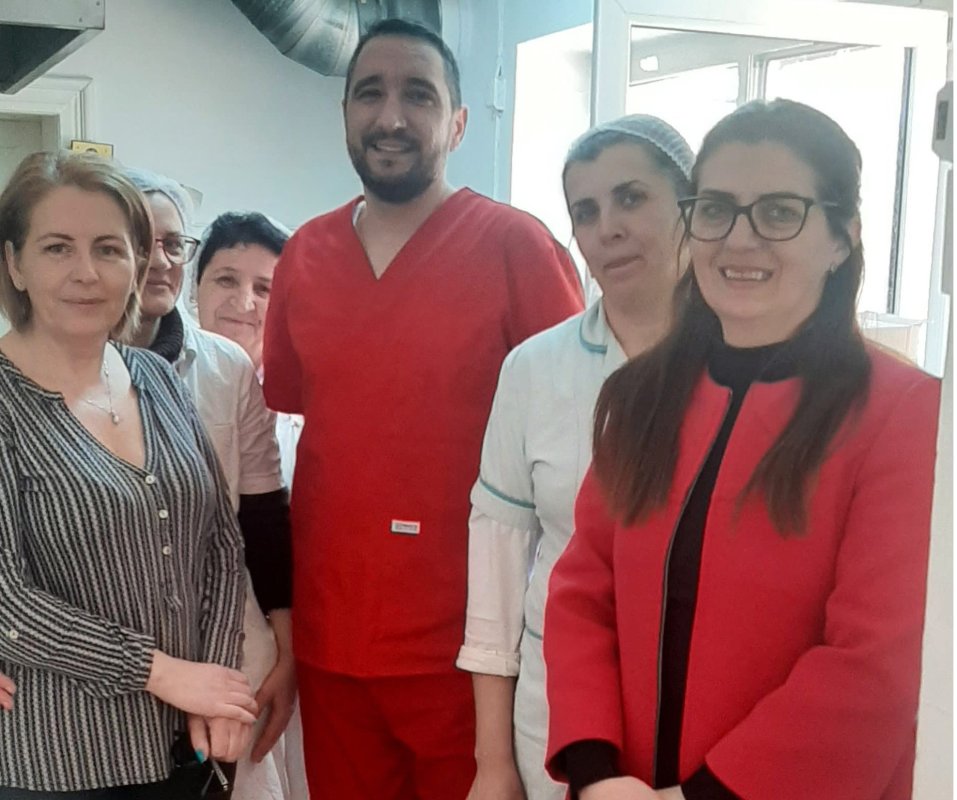 Alimente dăruite bolnavilor de la Spitalul de Pneumoftiziologie din Braşov 208039