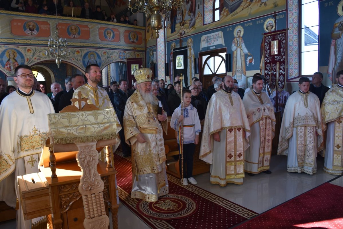 Binecuvântare pentru credincioșii din Parohia Răscruci, Cluj 208007