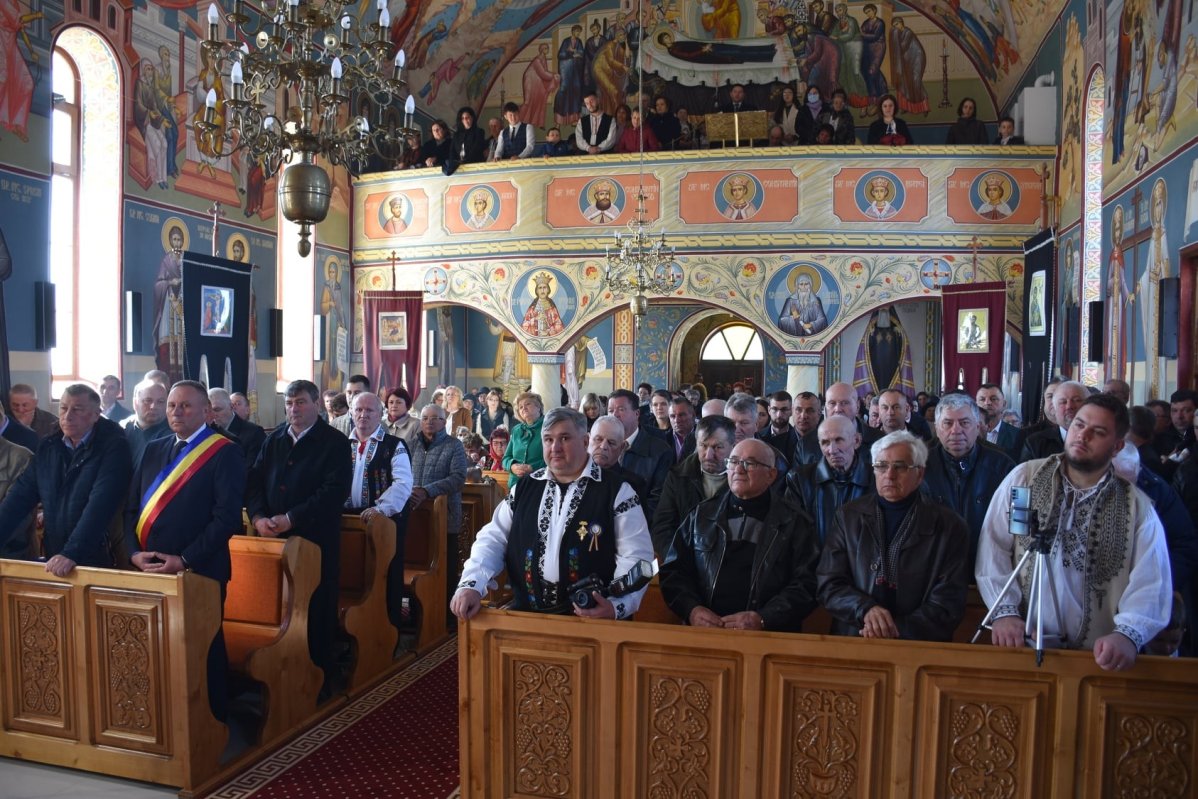 Binecuvântare pentru credincioșii din Parohia Răscruci, Cluj 208009