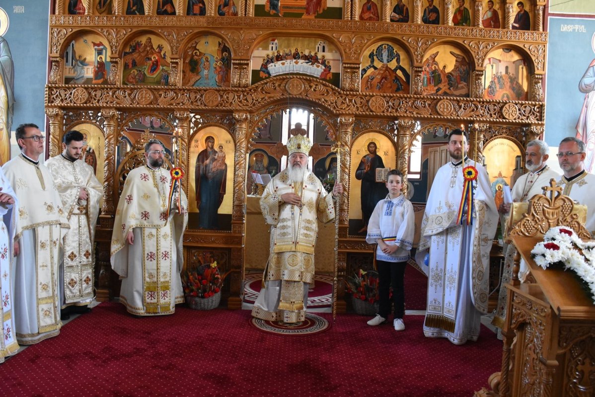 Binecuvântare pentru credincioșii din Parohia Răscruci, Cluj 208010